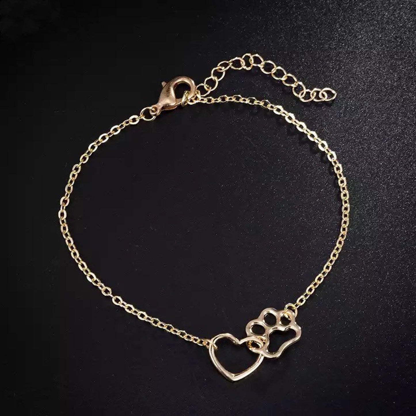 Paw Print In Heart Bracelet Gold