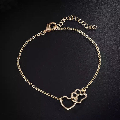 Paw Print In Heart Bracelet Gold