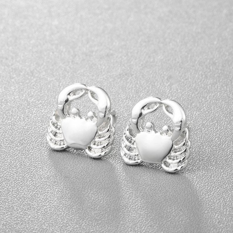 Cute Crab Earrings In Silver